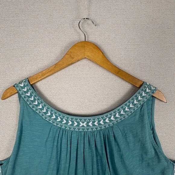 Sundance Teal Embroidered Sleeveless Tank - Picture 3 of 11